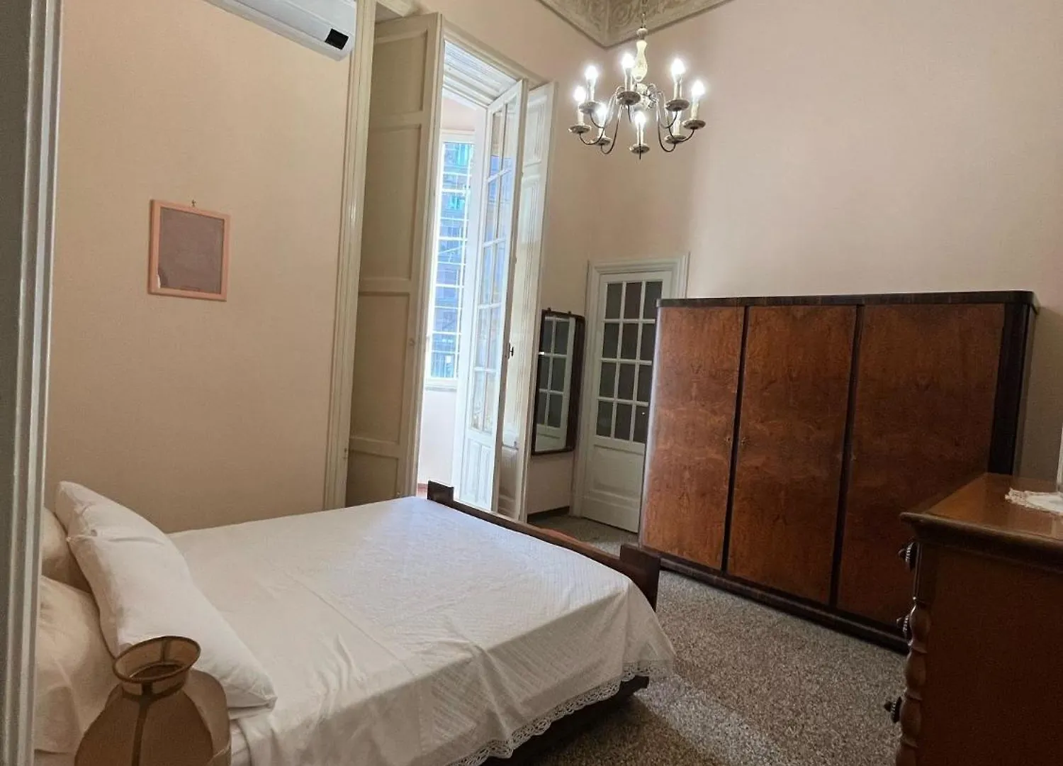 Palazzo Vitrano Tourist Apartment 1 Catânia 0*,